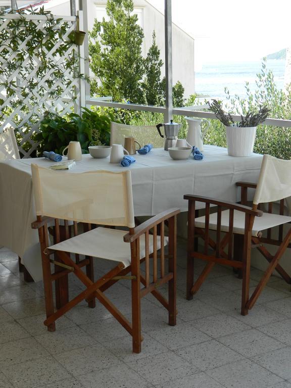 Seaview Guesthouse - Zf Hvar 赫瓦尔 客房 照片
