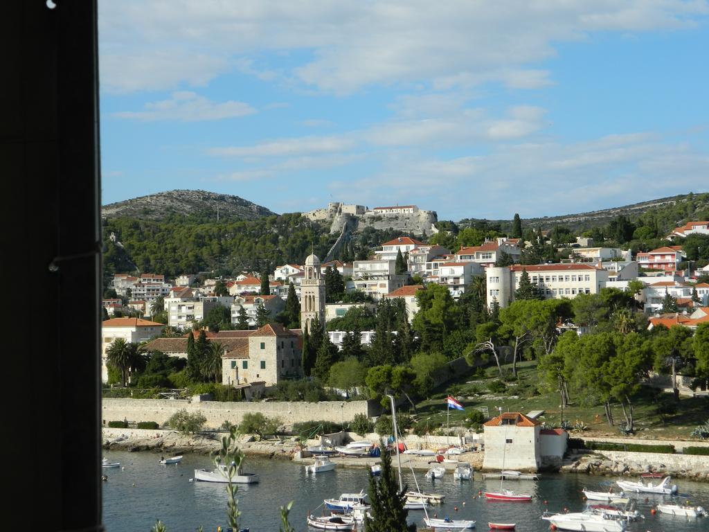 Seaview Guesthouse - Zf Hvar 赫瓦尔 客房 照片
