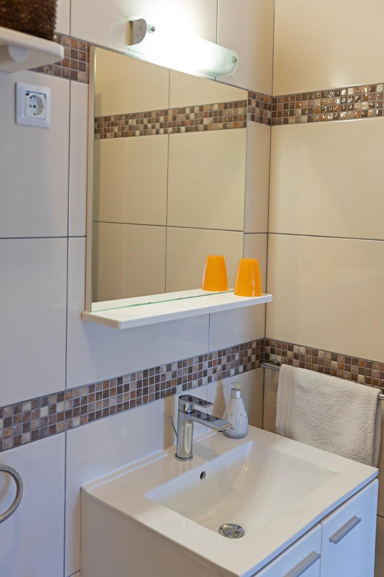 Seaview Guesthouse - Zf Hvar 赫瓦尔 外观 照片
