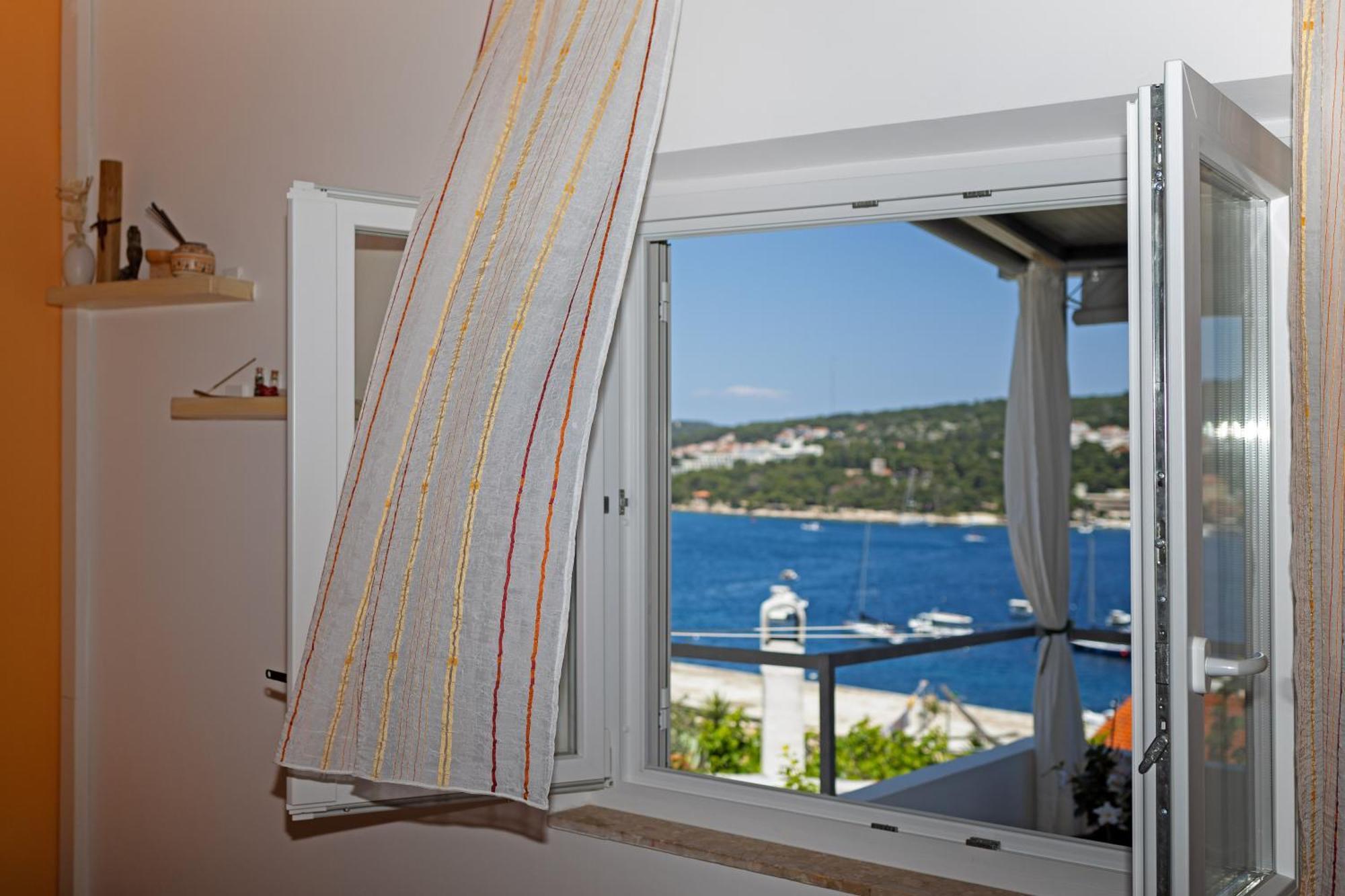 Seaview Guesthouse - Zf Hvar 赫瓦尔 外观 照片