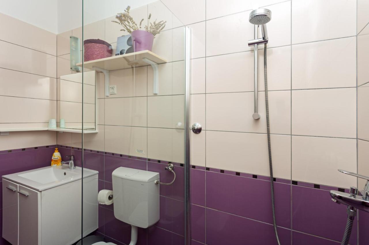 Seaview Guesthouse - Zf Hvar 赫瓦尔 外观 照片
